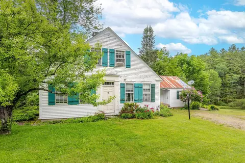 47 Vermont Route 11, Landgrove, VT 05148