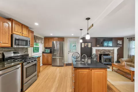 64 Woodvale Dr, Laconia, NH 03246