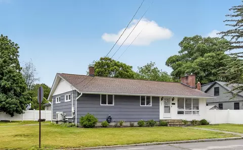 143 Highland Park Ave, Manchester, NH 03103