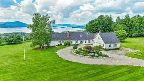 535 Willey Rd, Derby, VT 05829