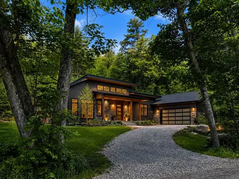 175 Sunset Rock Rd, Lebanon, NH 03766