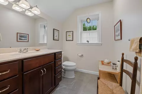Bath - 62 Pullman Ln, White River Junction, VT 05001 photo 5 of 6