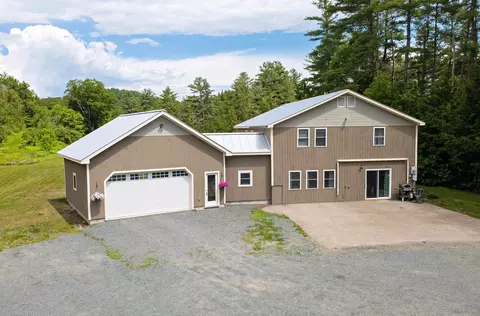 96 Smith Rd, Barnet, VT 05821