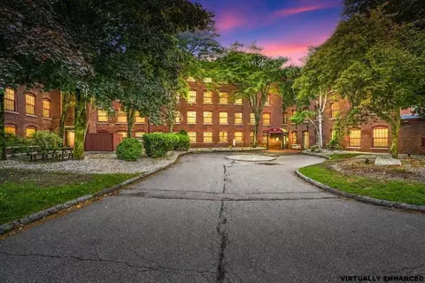 335 Cypress St #4H, Manchester, NH 03103