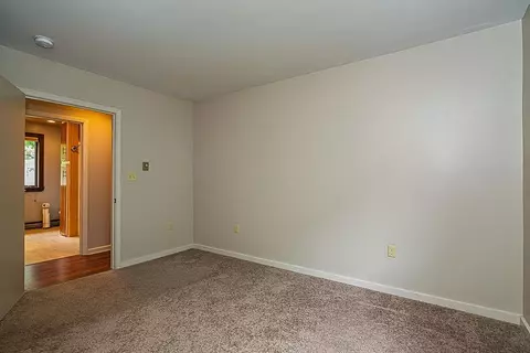 Bedroom - 25 Frontier St, Rye, NH 03870 photo 5 of 5