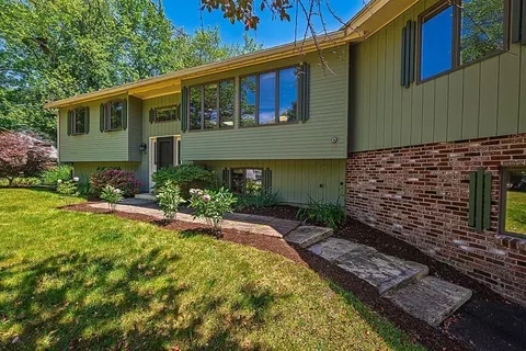Exterior - 25 Frontier St, Rye, NH 03870 photo 10 of 14