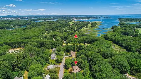 25 Frontier St, Rye, NH 03870