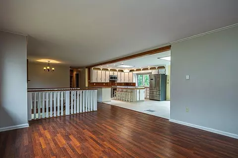 Living - 25 Frontier St, Rye, NH 03870 photo 2 of 5