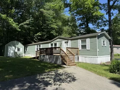 123 Fox Hill Ln, Conway, NH 03813