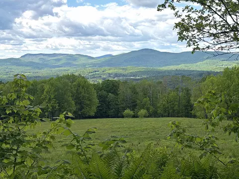 877 Grow Rd, Johnson, VT 05656