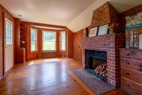 Living - 48 56 Perkins Ln, Temple, NH 03084 photo 2 of 3
