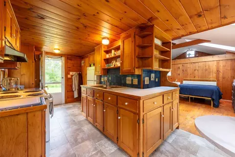 Kitchen - 48 56 Perkins Ln, Temple, NH 03084 photo 3 of 4