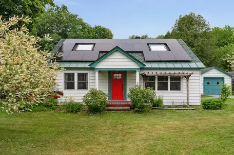 176 Browns Ct, Richmond, VT 05477