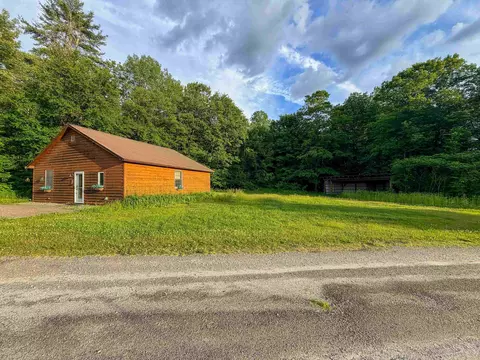 Exterior - 7 Haneys Way, Bath, NH 03740 photo 5 of 7