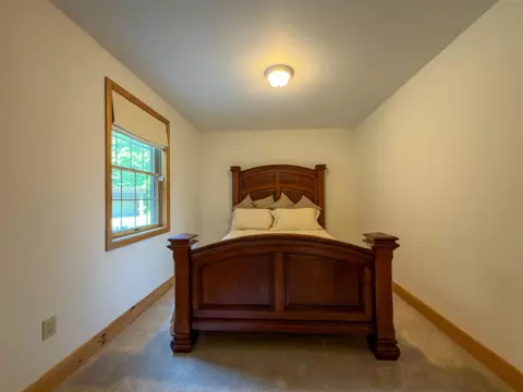 Bedroom - 7 Haneys Way, Bath, NH 03740 photo 1 of 4