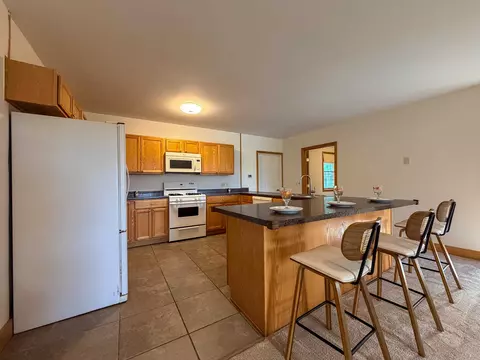 Kitchen - 7 Haneys Way, Bath, NH 03740 photo 4 of 6