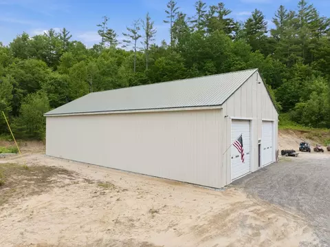 119 Dorchester Rd, Rumney, NH 03266