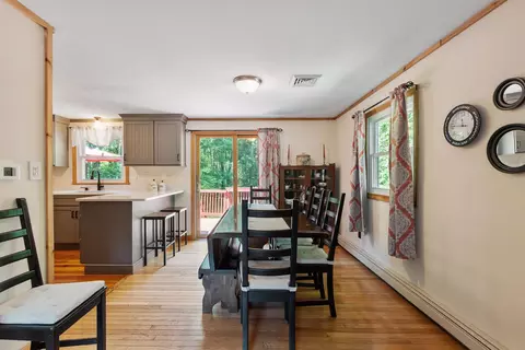 Dining - 7 Al St, Derry, NH 03038 photo 3 of 3
