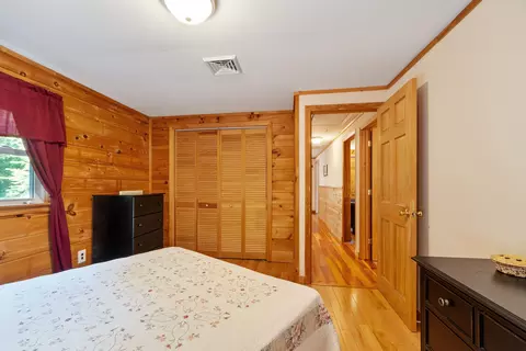 Bedroom - 7 Al St, Derry, NH 03038 photo 5 of 5