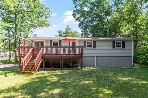 Exterior - 7 Al St, Derry, NH 03038 photo 5 of 10