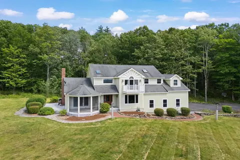 101 Mansion Rd, Dunbarton, NH 03046