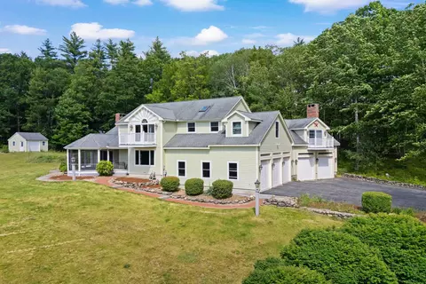 Exterior - 101 Mansion Rd, Dunbarton, NH 03046 photo 3 of 7