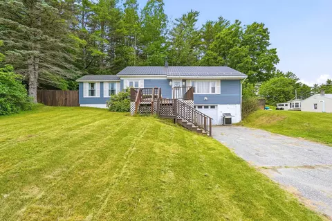 10 First St, Canaan, NH 03741