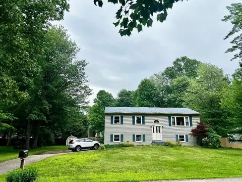 167 Waybury Rd, Colchester, VT 05446