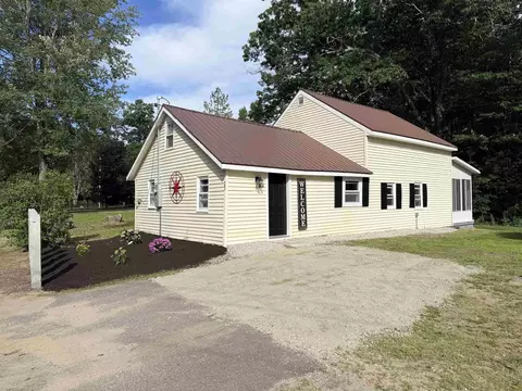 23 Boynton Rd, Meredith, NH 03253