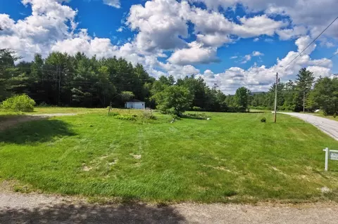 286 E Side Rd, Wentworth, NH 03282