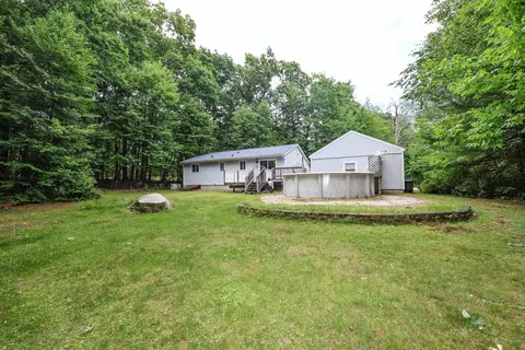 Exterior - 60 Farmer Rd, Hooksett, NH 03106 photo 4 of 5