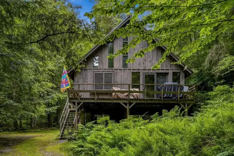 110 Spring Hill Ln, Starksboro, VT 05487