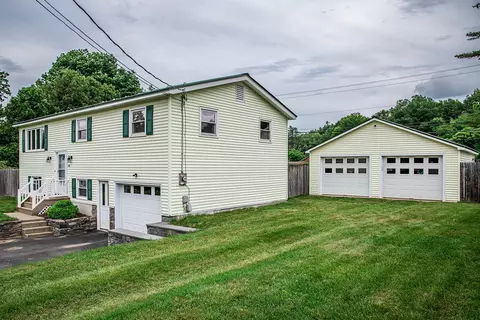 336 Birchwood Dr, Colchester, VT 05446