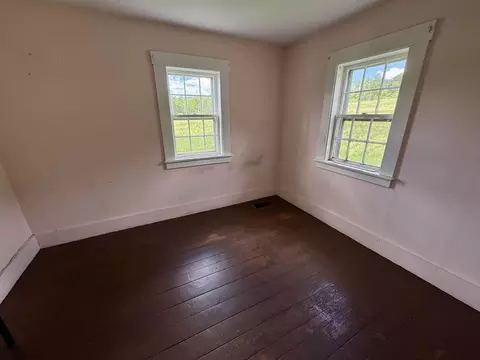 Bedroom - 75 Page Rd, Pike, NH 03780 photo 5 of 6