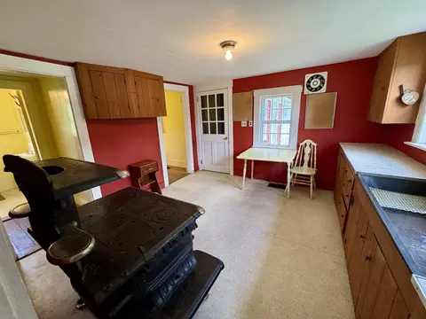 Kitchen - 75 Page Rd, Pike, NH 03780 photo 3 of 3