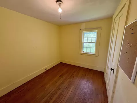 Bedroom - 75 Page Rd, Pike, NH 03780 photo 1 of 6