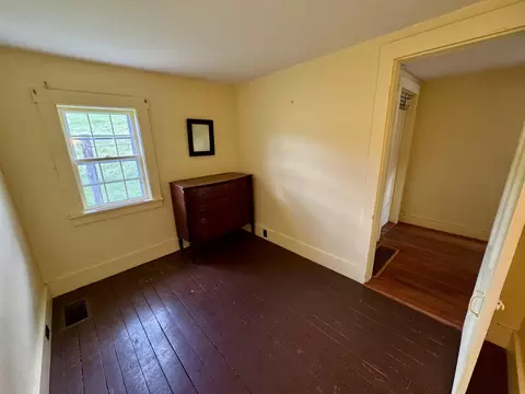 Bedroom - 75 Page Rd, Pike, NH 03780 photo 3 of 6
