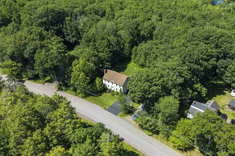 View/Area - 54 Beech Hill Rd, Exeter, NH 03833 photo 2 of 3
