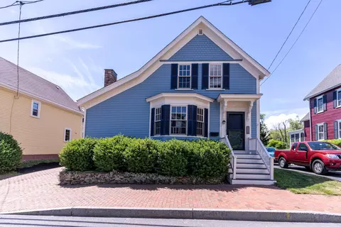 112 New Castle Ave, Portsmouth, NH 03801