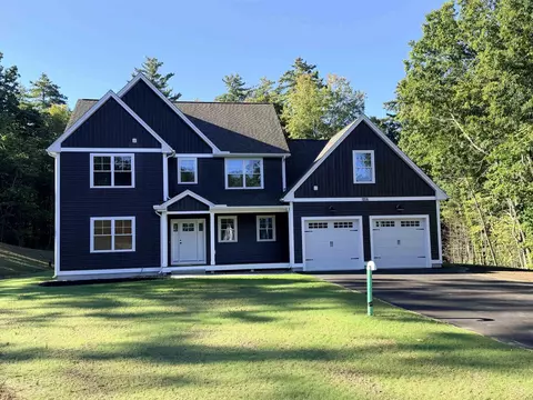 101 Seaverns Bridge Rd # A, Merrimack, NH 03054