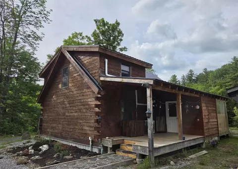 2399 Main St, Cabot, VT 05647