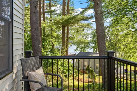Exterior - 7 Beach Rd, Hampstead, NH 03841 photo 6 of 15