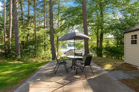Exterior - 7 Beach Rd, Hampstead, NH 03841 photo 14 of 15