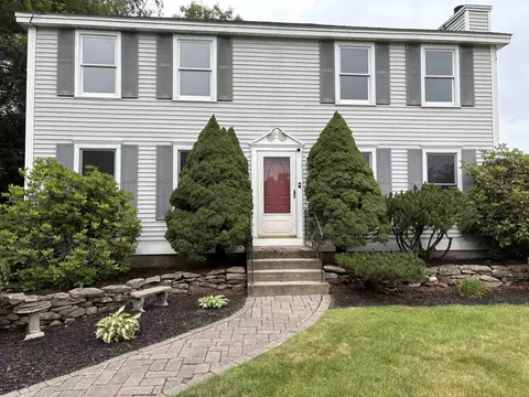 144 Old Derry Rd, Londonderry, NH 03053