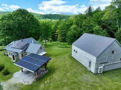1804 Pike Hill Rd, Corinth, VT 05039