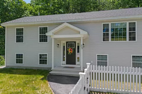 25 Gay Ave, Hillsborough, NH 03244