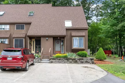 1 Cortez Dr, Nashua, NH 03062