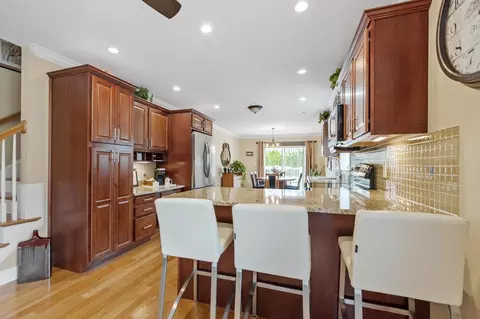 Kitchen - 18 Harvest Rd, Windham, NH 03087 photo 2 of 5
