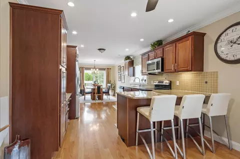 Kitchen - 18 Harvest Rd, Windham, NH 03087 photo 1 of 5