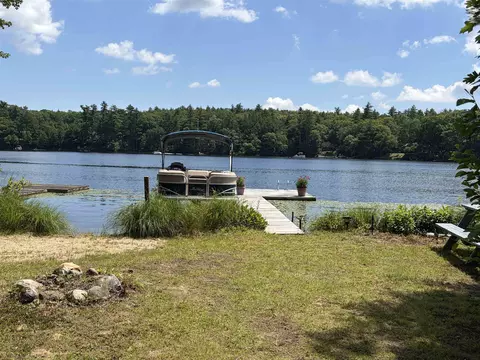 165 Calef Hwy, Lee, NH 03861
